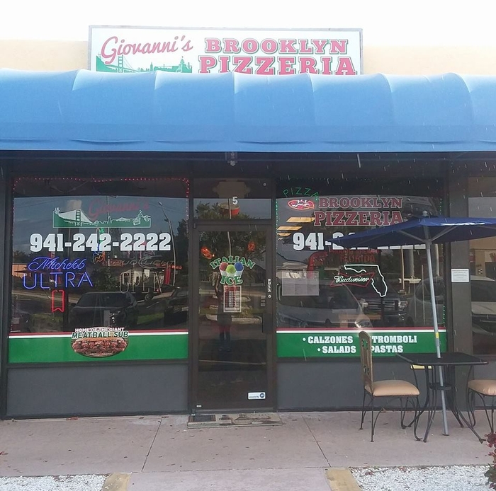 Giovanni’s Brooklyn Pizzeria